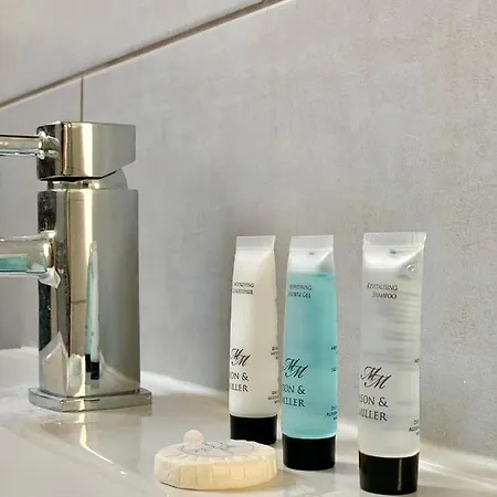 Roundhay Flat Duplex - Sleeps 2 Apartamento